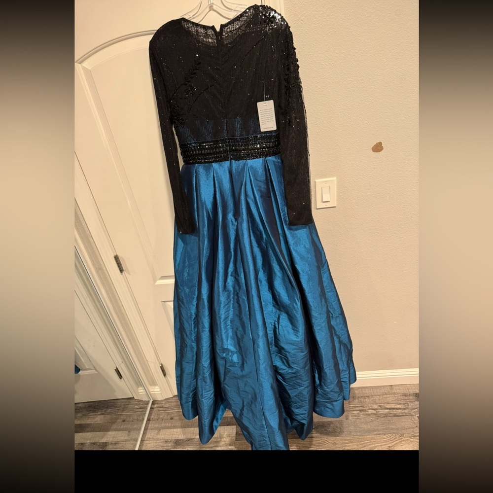 Elegant Black & Blue Evening Gown